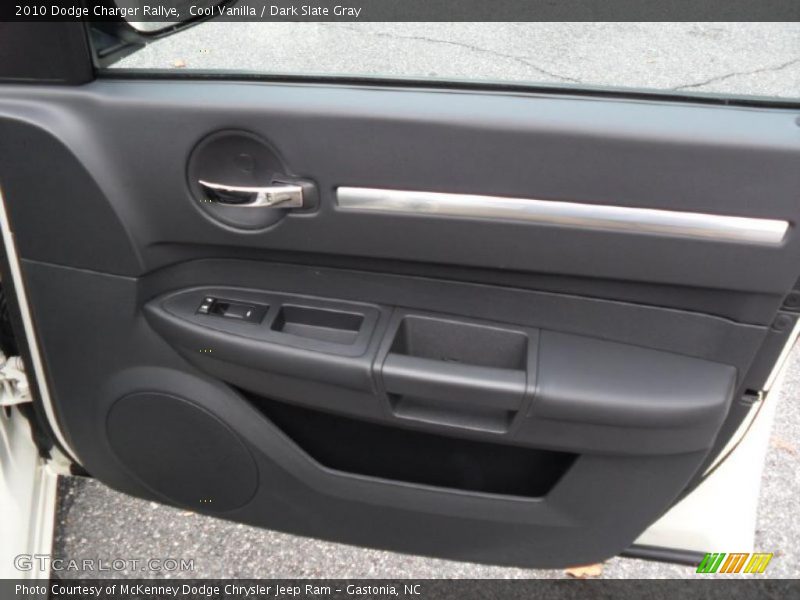 Cool Vanilla / Dark Slate Gray 2010 Dodge Charger Rallye