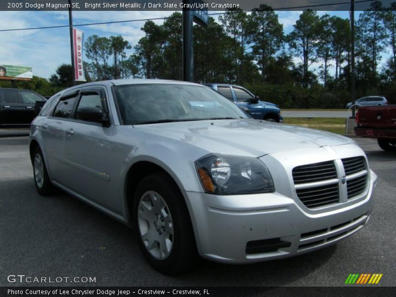 Bright Silver Metallic / Dark Slate Gray/Light Graystone 2005 Dodge Magnum SE