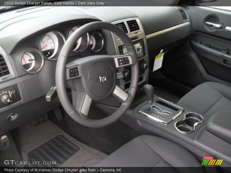 Cool Vanilla / Dark Slate Gray 2010 Dodge Charger Rallye