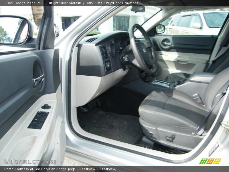  2005 Magnum SE Dark Slate Gray/Light Graystone Interior