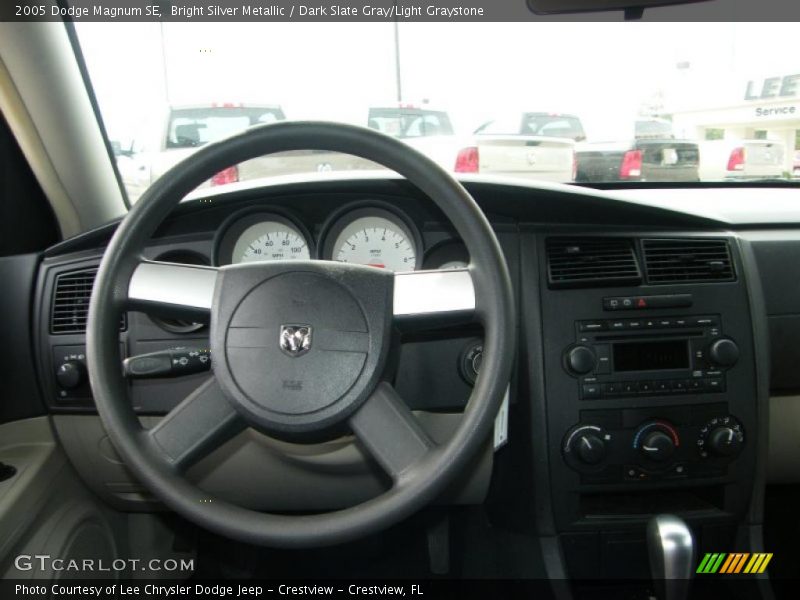  2005 Magnum SE Steering Wheel