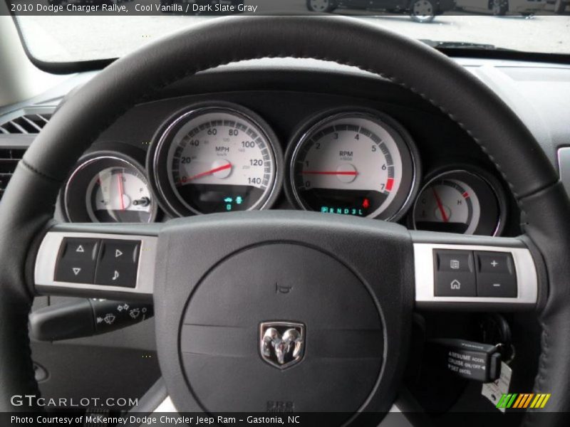 Cool Vanilla / Dark Slate Gray 2010 Dodge Charger Rallye