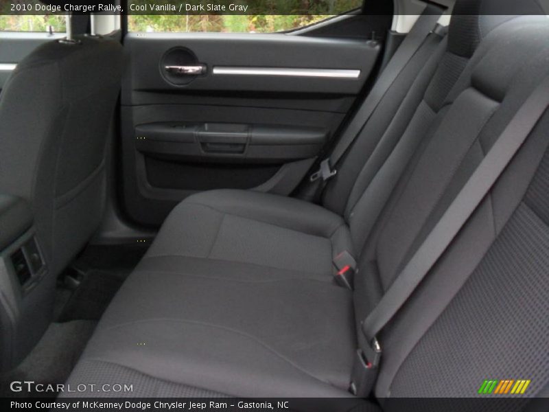 Cool Vanilla / Dark Slate Gray 2010 Dodge Charger Rallye