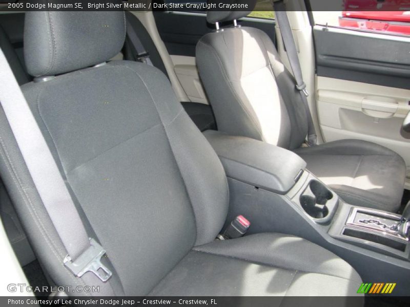 Bright Silver Metallic / Dark Slate Gray/Light Graystone 2005 Dodge Magnum SE
