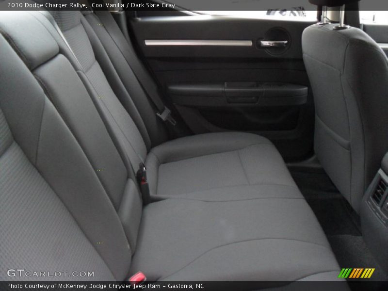 Cool Vanilla / Dark Slate Gray 2010 Dodge Charger Rallye