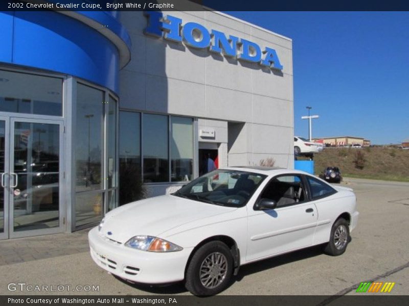 Bright White / Graphite 2002 Chevrolet Cavalier Coupe