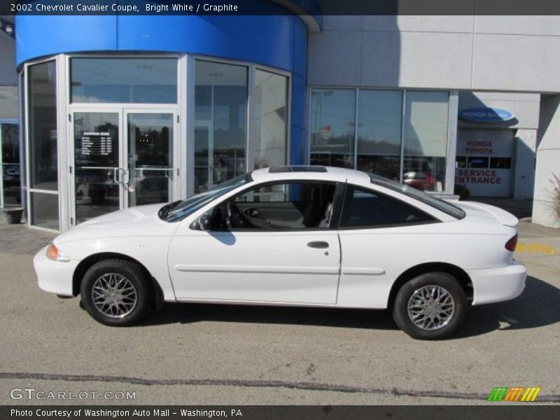 Bright White / Graphite 2002 Chevrolet Cavalier Coupe