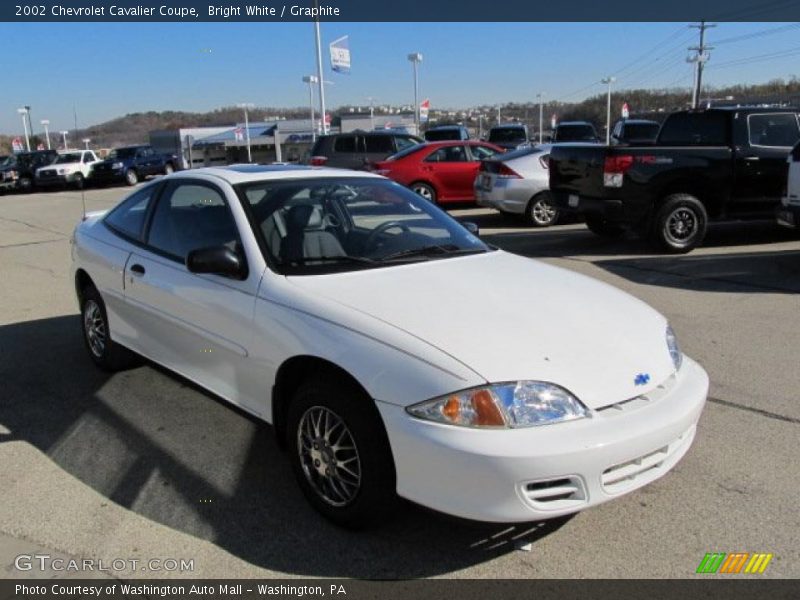 Bright White / Graphite 2002 Chevrolet Cavalier Coupe