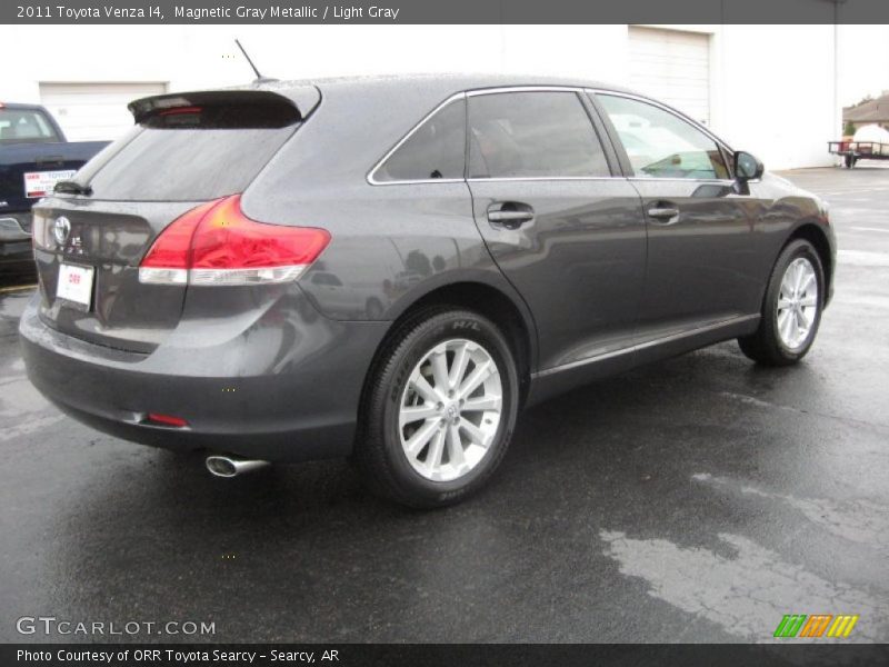 Magnetic Gray Metallic / Light Gray 2011 Toyota Venza I4