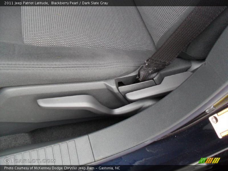 Blackberry Pearl / Dark Slate Gray 2011 Jeep Patriot Latitude