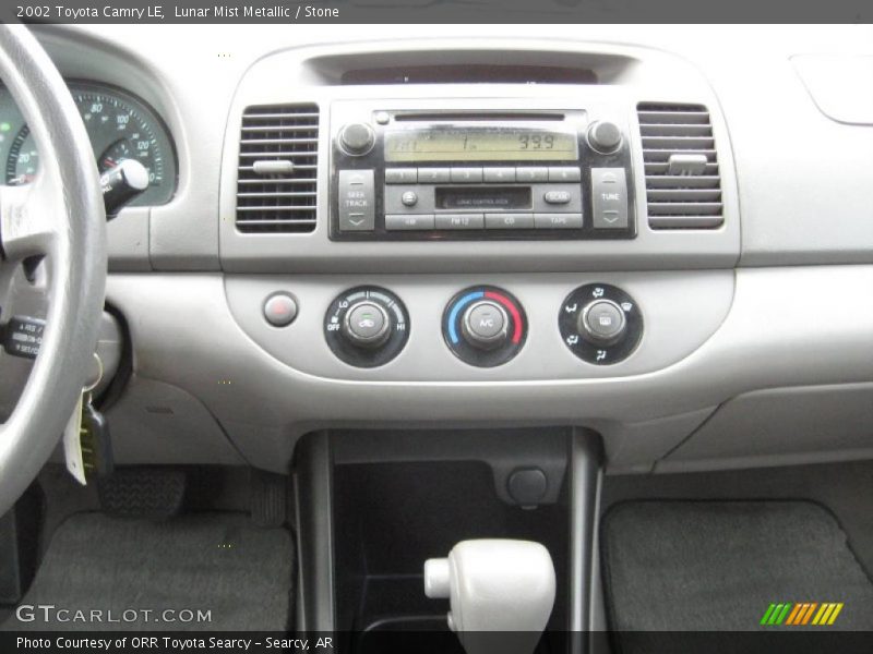 Lunar Mist Metallic / Stone 2002 Toyota Camry LE