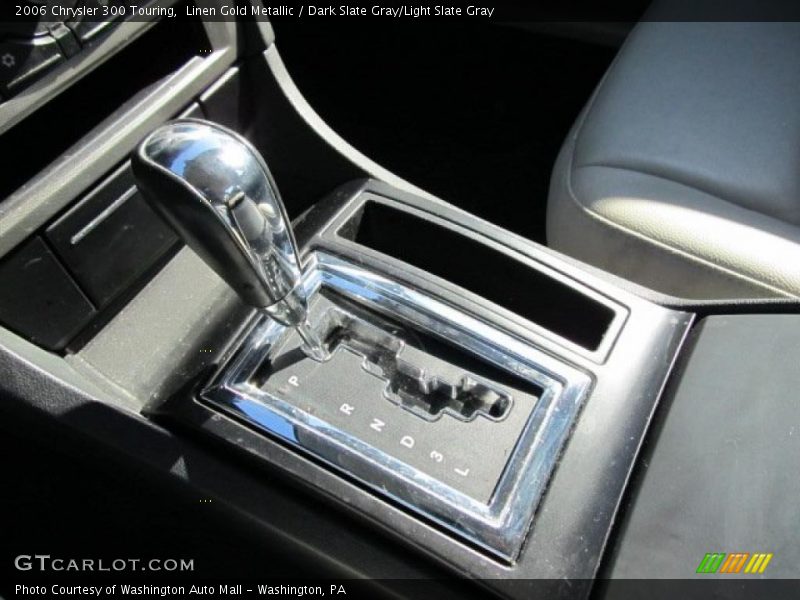 Linen Gold Metallic / Dark Slate Gray/Light Slate Gray 2006 Chrysler 300 Touring