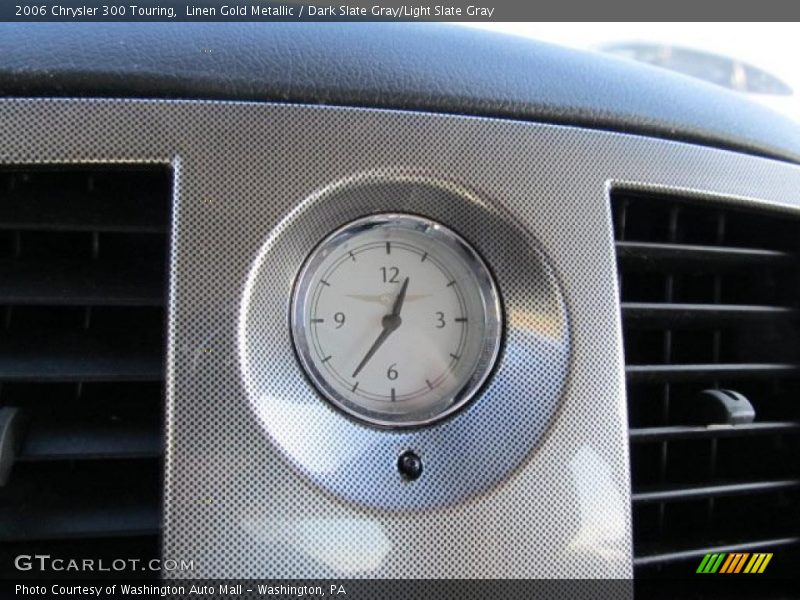 Linen Gold Metallic / Dark Slate Gray/Light Slate Gray 2006 Chrysler 300 Touring