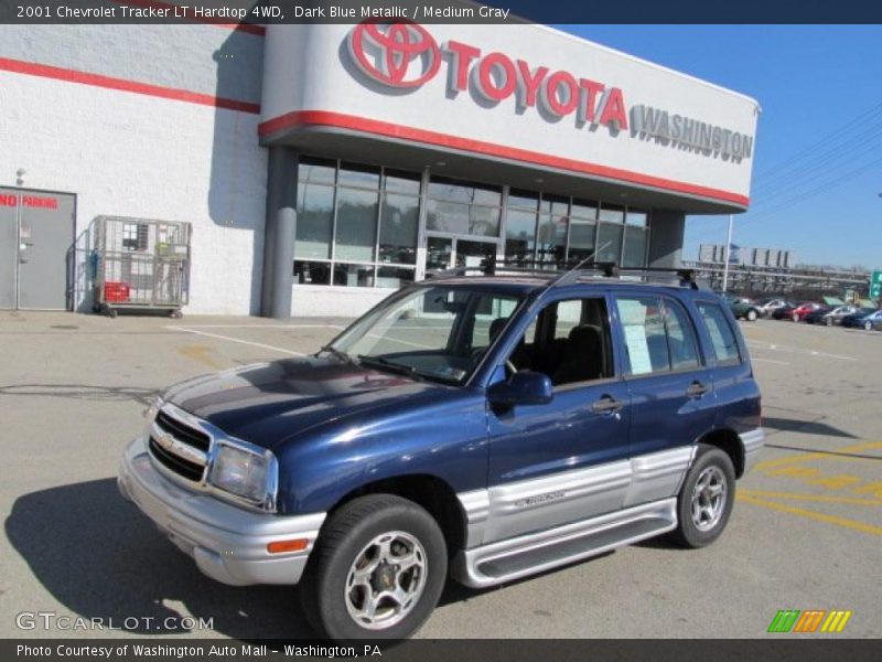 Dark Blue Metallic / Medium Gray 2001 Chevrolet Tracker LT Hardtop 4WD