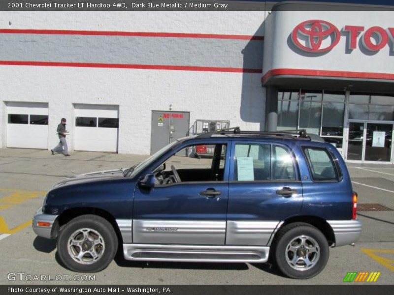 Dark Blue Metallic / Medium Gray 2001 Chevrolet Tracker LT Hardtop 4WD