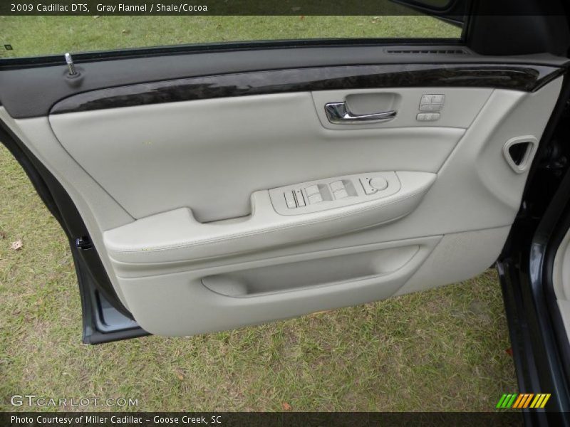 Gray Flannel / Shale/Cocoa 2009 Cadillac DTS