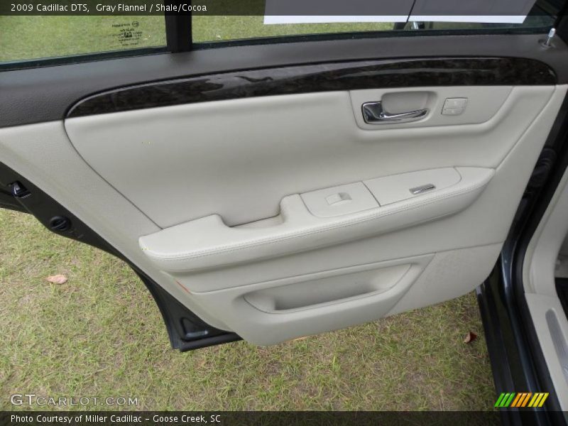 Gray Flannel / Shale/Cocoa 2009 Cadillac DTS