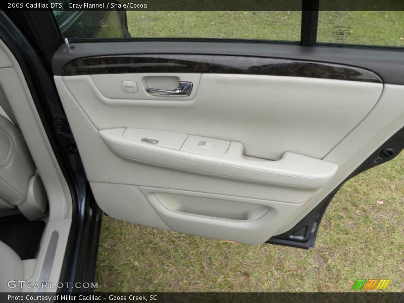 Gray Flannel / Shale/Cocoa 2009 Cadillac DTS
