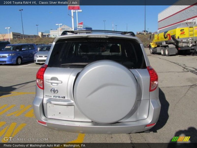 Classic Silver Metallic / Ash 2006 Toyota RAV4 V6