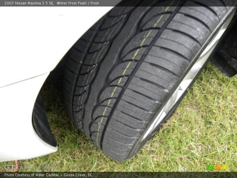 Winter Frost Pearl / Frost 2007 Nissan Maxima 3.5 SE