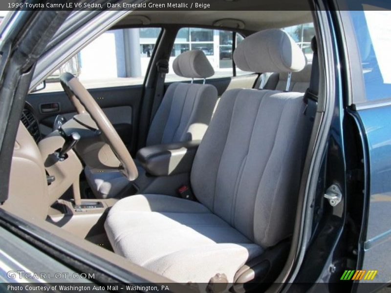 Dark Emerald Green Metallic / Beige 1996 Toyota Camry LE V6 Sedan