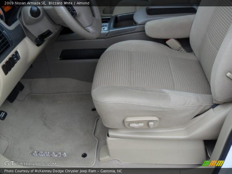  2009 Armada SE Almond Interior