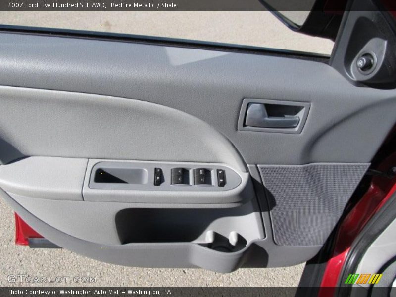 Door Panel of 2007 Five Hundred SEL AWD