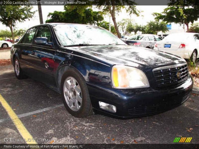 Midnight Blue / Neutral Shale 2000 Cadillac DeVille DTS