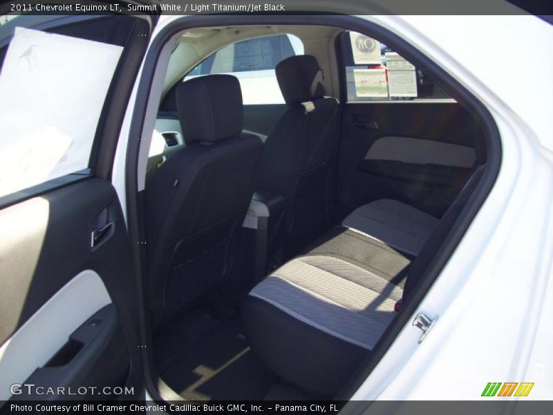 Summit White / Light Titanium/Jet Black 2011 Chevrolet Equinox LT