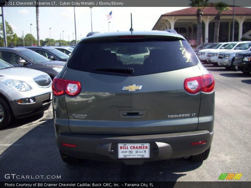 Cyber Gray Metallic / Ebony/Ebony 2011 Chevrolet Traverse LT