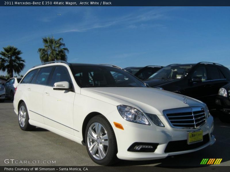 Front 3/4 View of 2011 E 350 4Matic Wagon