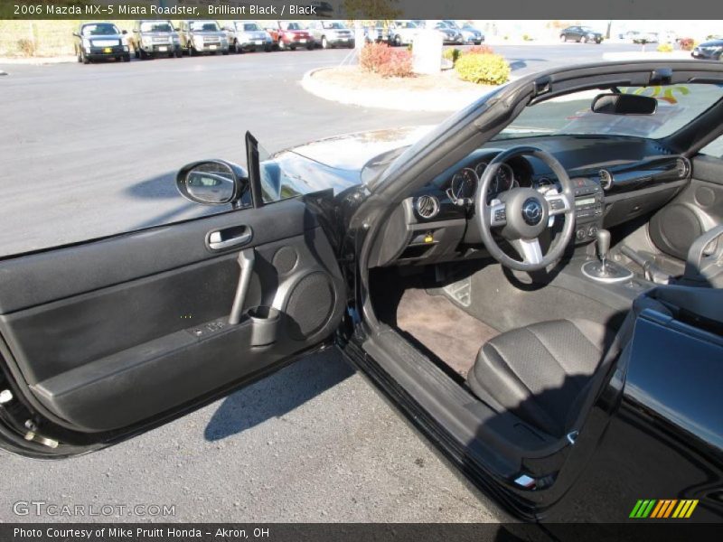 Brilliant Black / Black 2006 Mazda MX-5 Miata Roadster