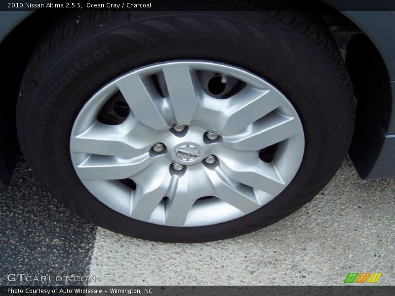 Ocean Gray / Charcoal 2010 Nissan Altima 2.5 S