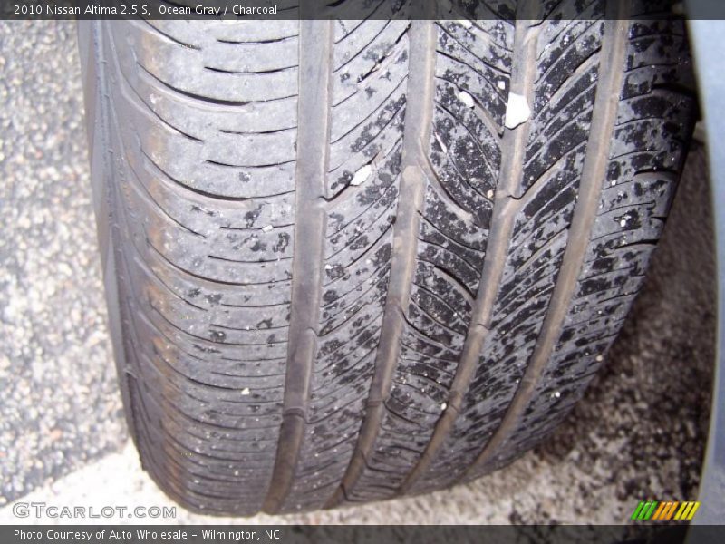 Ocean Gray / Charcoal 2010 Nissan Altima 2.5 S