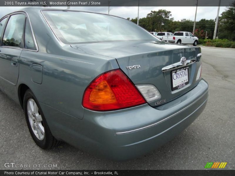 Woodland Green Pearl / Stone 2001 Toyota Avalon XLS