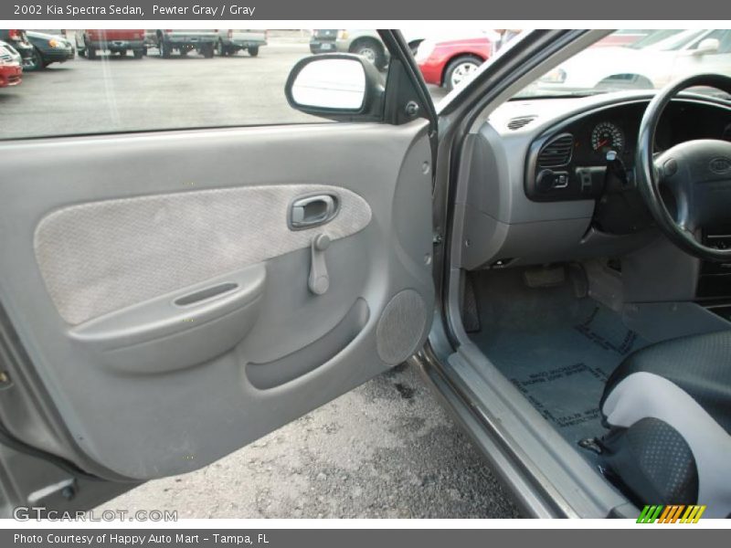  2002 Spectra Sedan Gray Interior