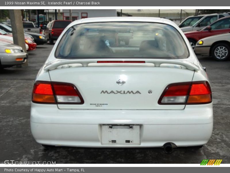  1999 Maxima SE Logo