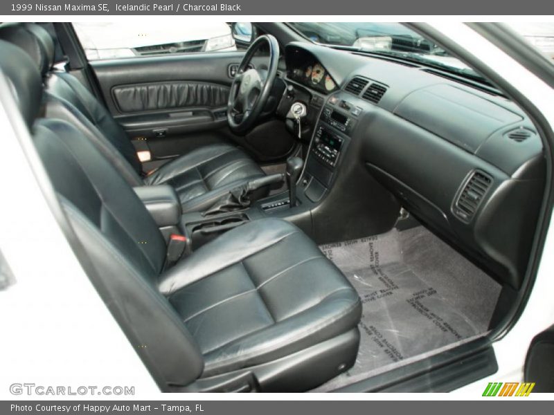  1999 Maxima SE Charcoal Black Interior