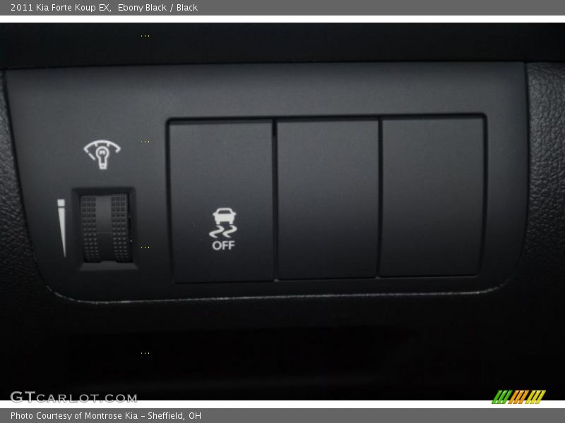 Controls of 2011 Forte Koup EX