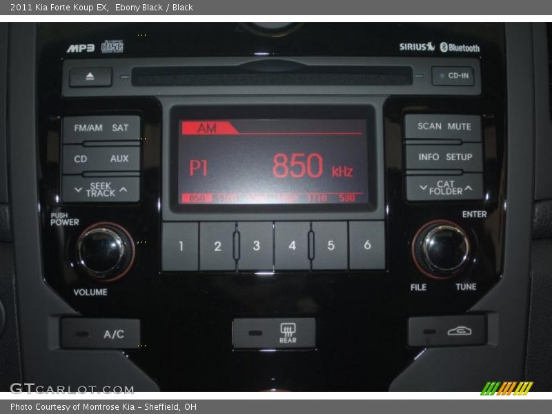 Controls of 2011 Forte Koup EX