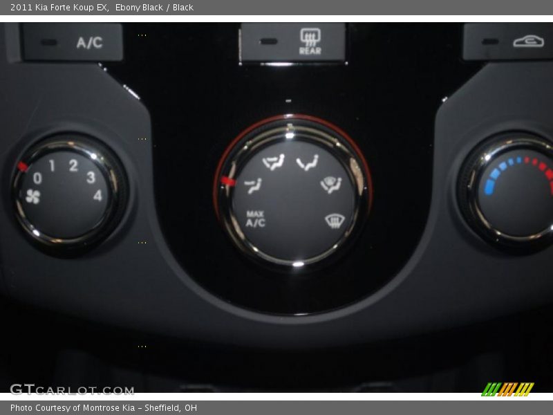 Controls of 2011 Forte Koup EX