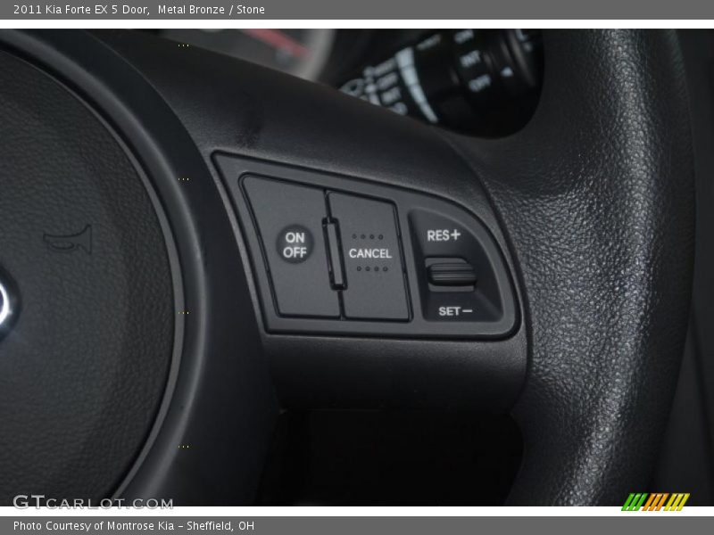 Controls of 2011 Forte EX 5 Door