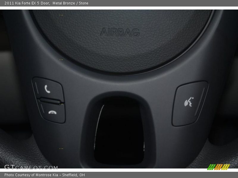 Controls of 2011 Forte EX 5 Door