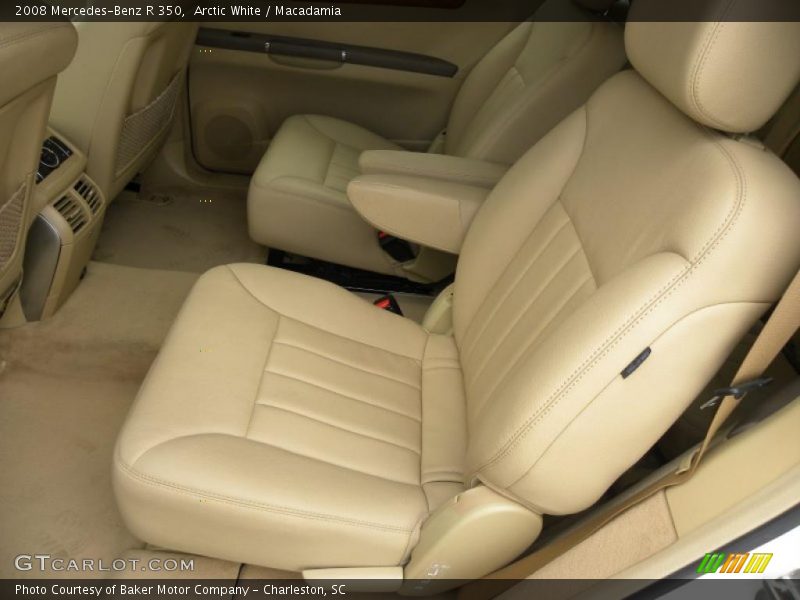  2008 R 350 Macadamia Interior