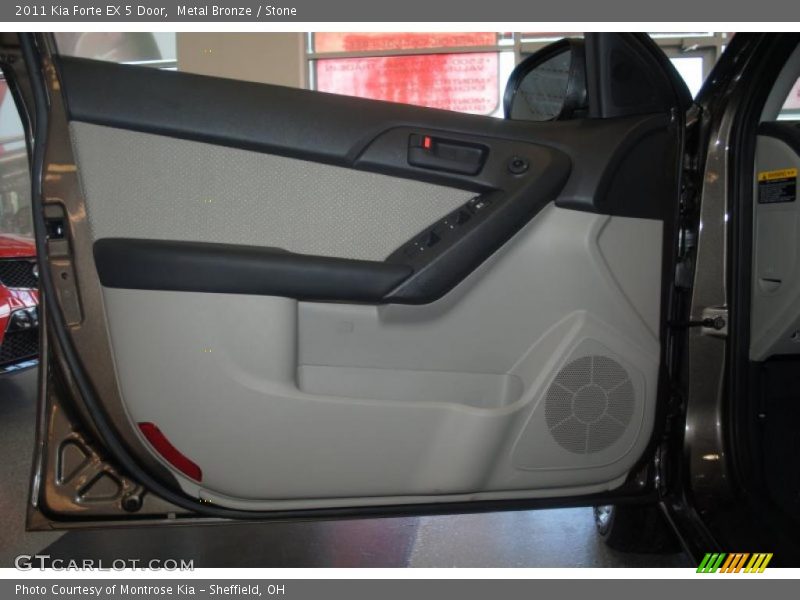 Door Panel of 2011 Forte EX 5 Door