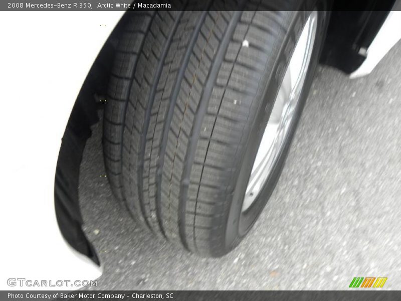 Arctic White / Macadamia 2008 Mercedes-Benz R 350