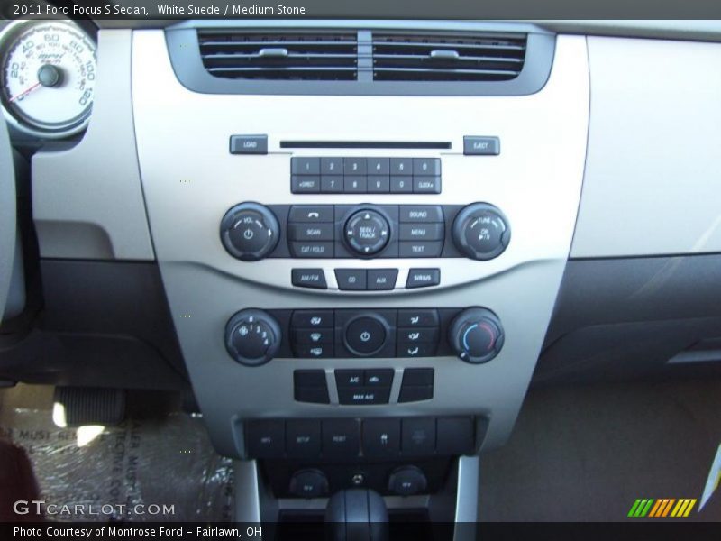 Controls of 2011 Focus S Sedan