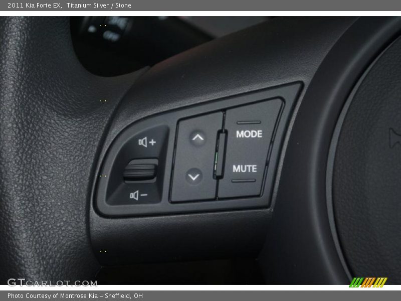 Controls of 2011 Forte EX