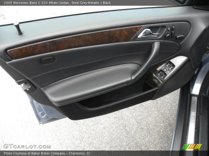 Door Panel of 2005 C 320 4Matic Sedan