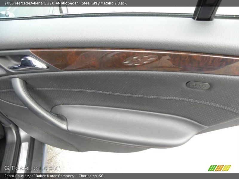 Door Panel of 2005 C 320 4Matic Sedan